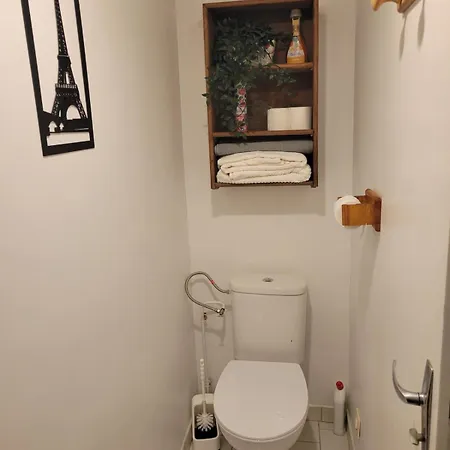 Le Parisien * Saint-Jean-dʼAngély