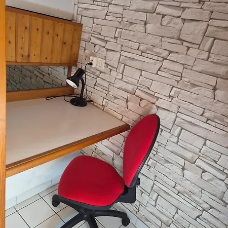 Appartement Atypique - Charme Parisien - 5 Min Du Centre Saint-Jean-dʼAngély