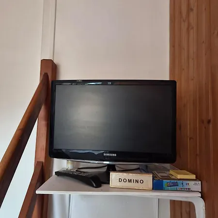 Appartement Atypique - Charme Parisien - 5 Min Du Centre Saint-Jean-dʼAngély